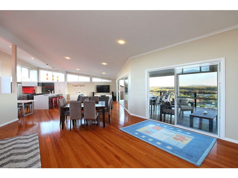 1 Carinda Place, Forster NSW 2428