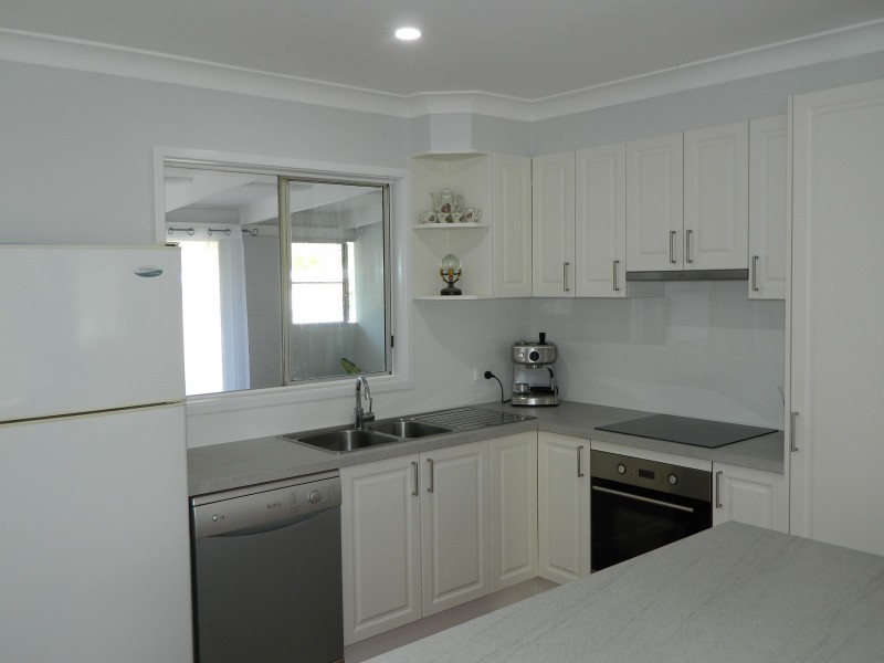 16 Water Street, Forster NSW 2428