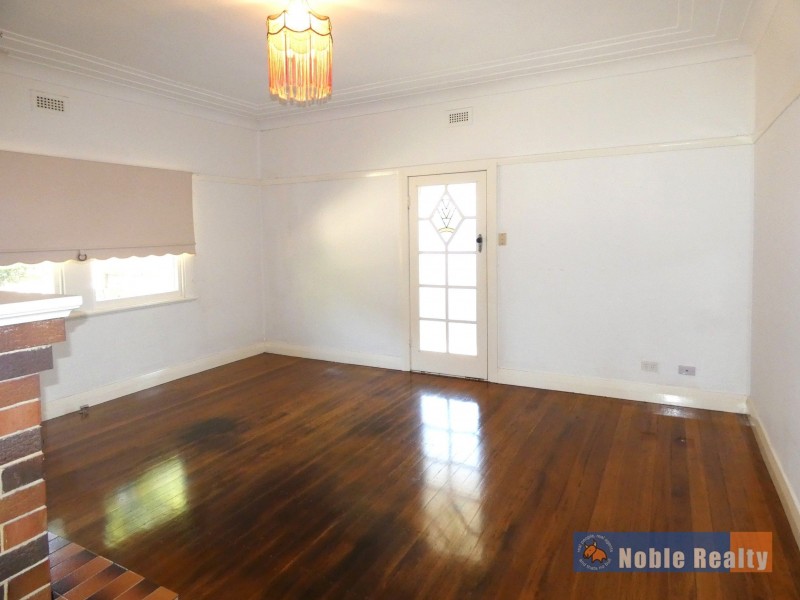 136 High Street, Taree NSW 2430