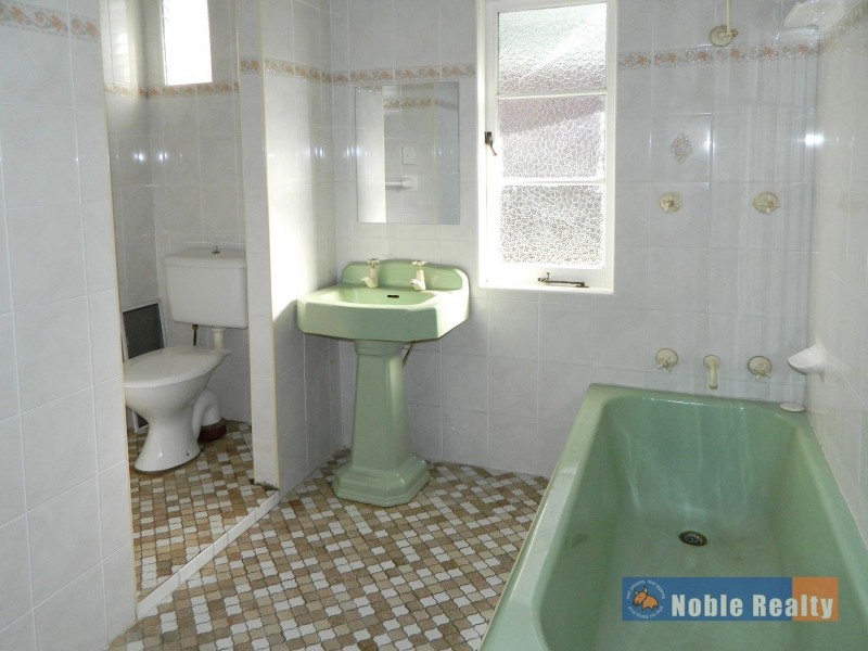 136 High Street, Taree NSW 2430