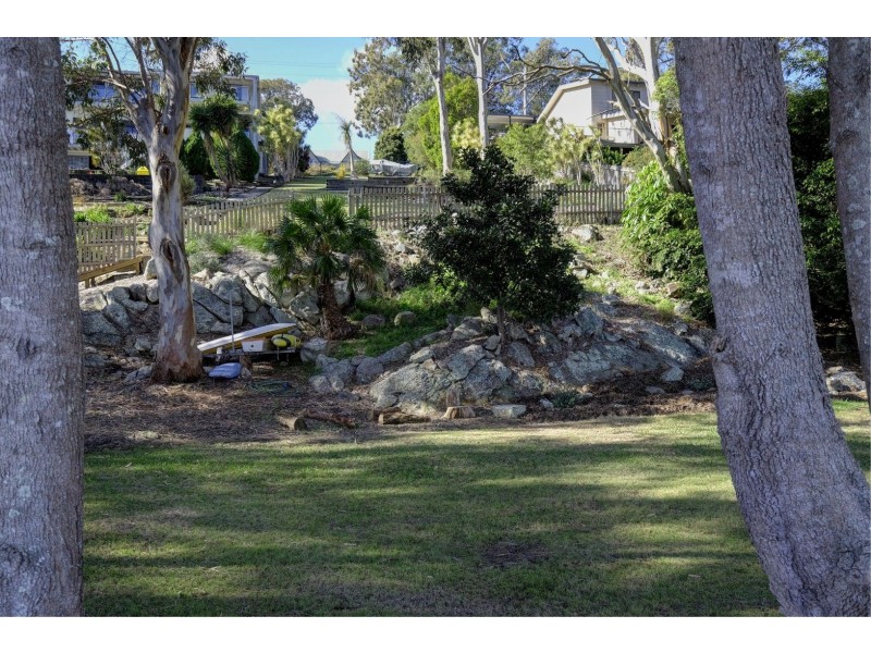 35 Green Point Drive, Green Point NSW 2428