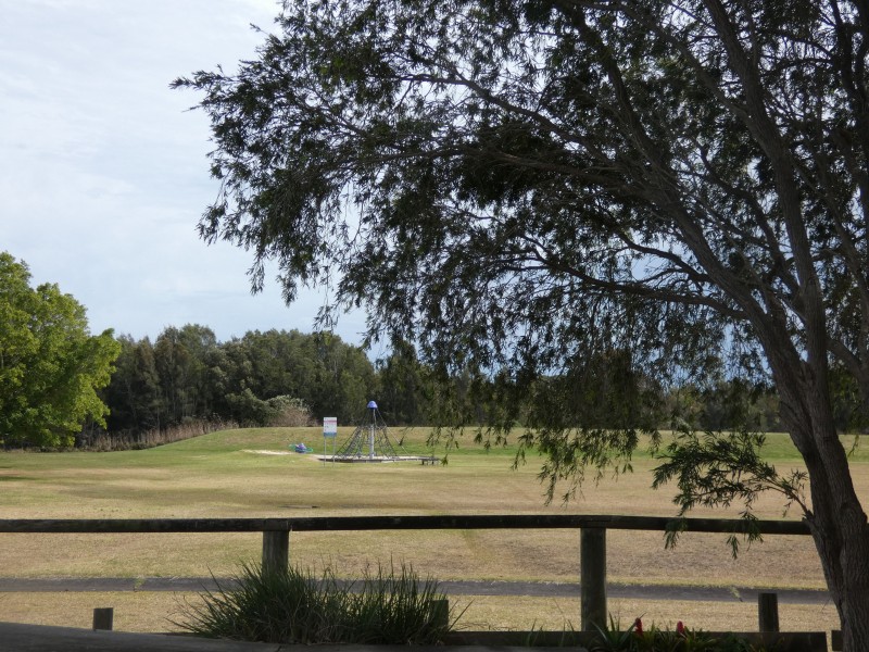 13 Eyre Crescent, Forster NSW 2428