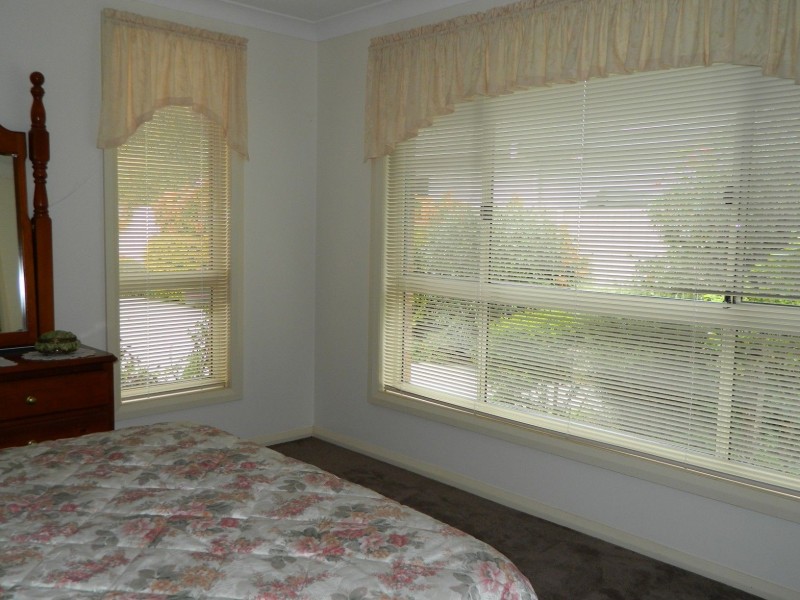 2/5 Cross Street, Forster NSW 2428