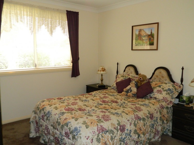 2/5 Cross Street, Forster NSW 2428