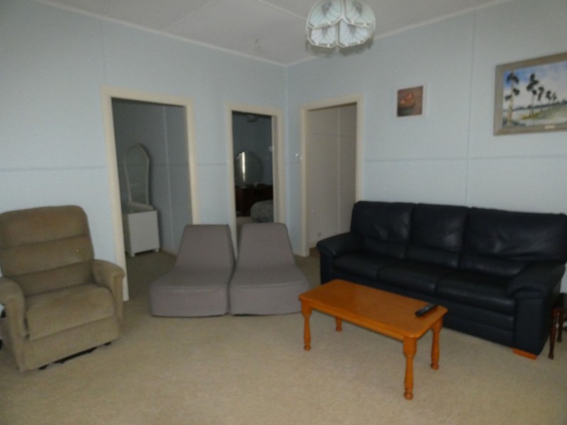 10 Milliken Street, Tuncurry NSW 2428