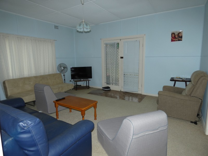 10 Milliken Street, Tuncurry NSW 2428
