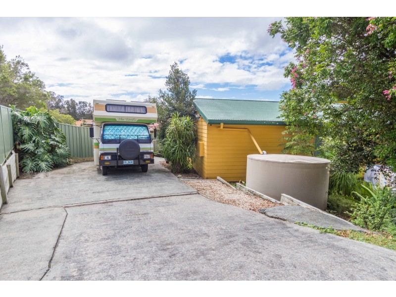 25 Seabreeze Parade, Green Point NSW 2428