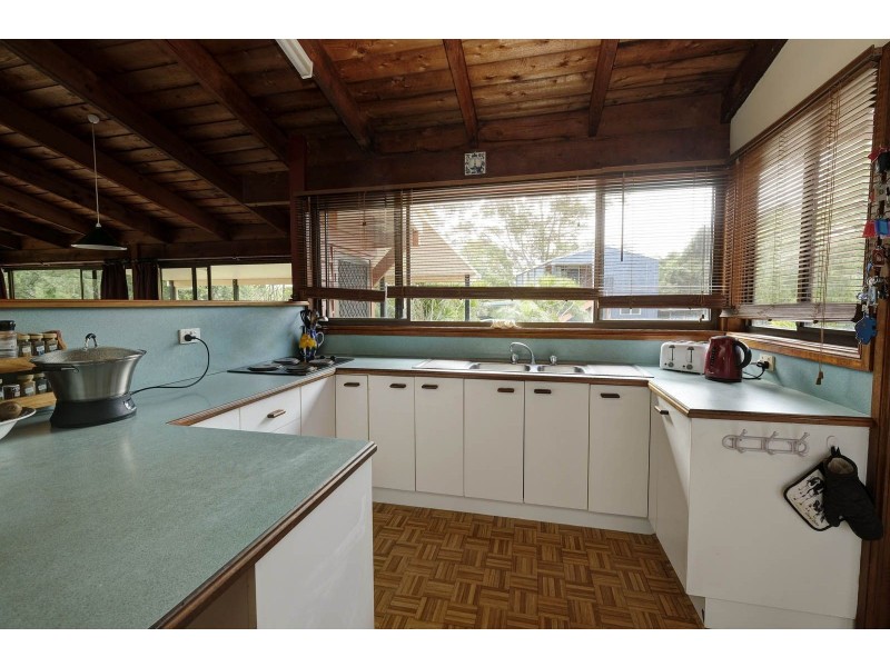 69 Carmona Drive, Forster NSW 2428