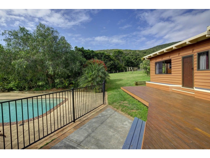 69 Carmona Drive, Forster NSW 2428