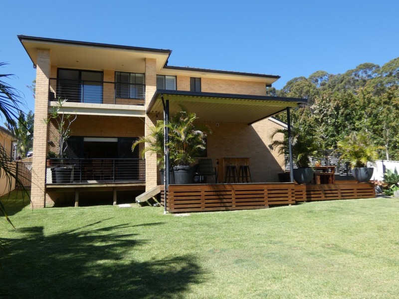 10 Caryota Place, Forster NSW 2428