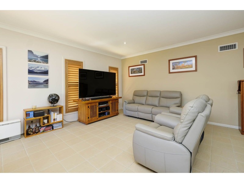 10 Caryota Place, Forster NSW 2428