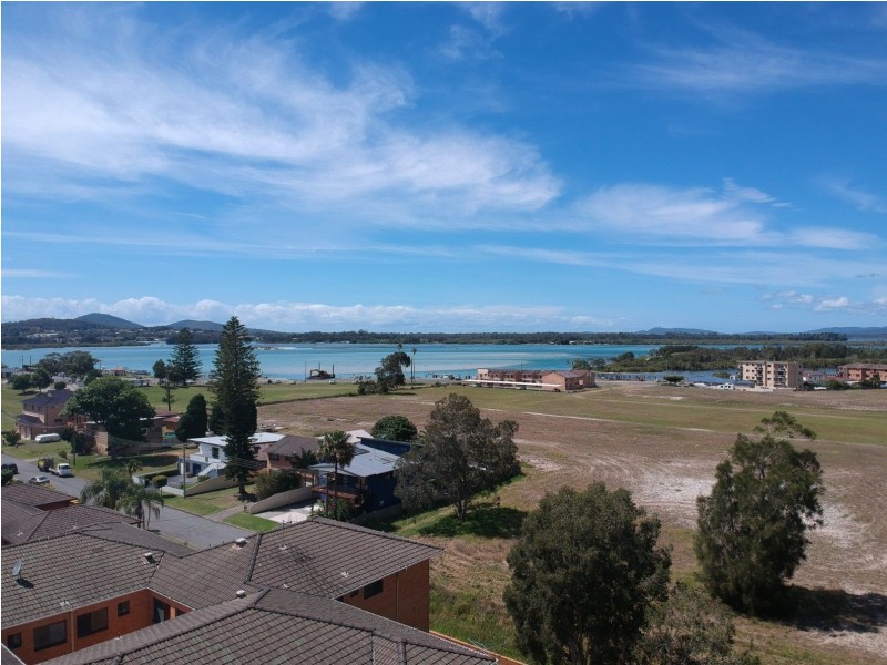9/24-26 Taree Street, Tuncurry NSW 2428