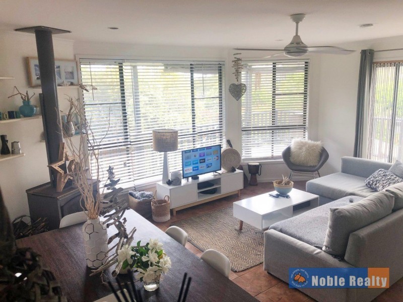 3 Lake Vista Crescent, Forster NSW 2428