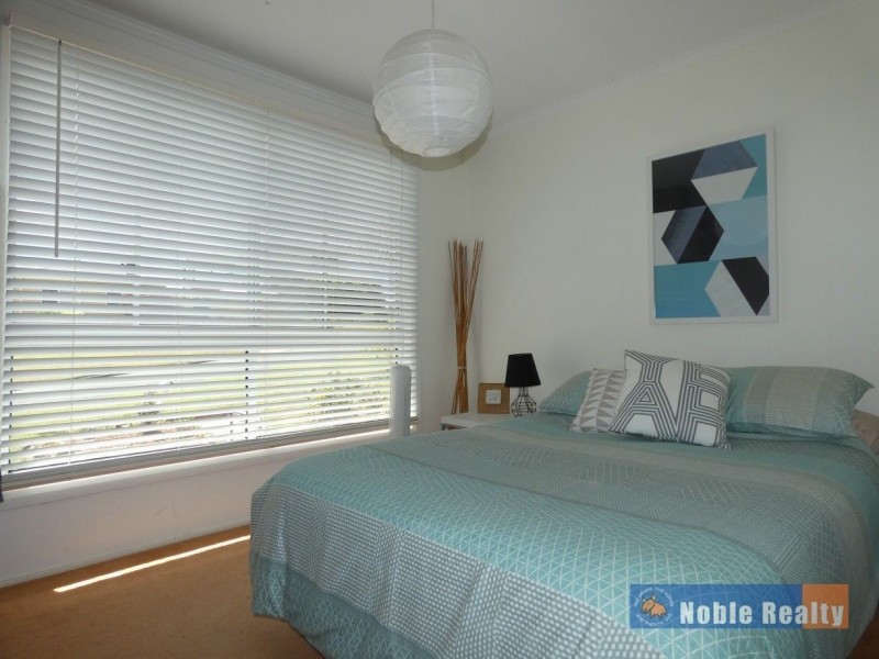 3 Lake Vista Crescent, Forster NSW 2428