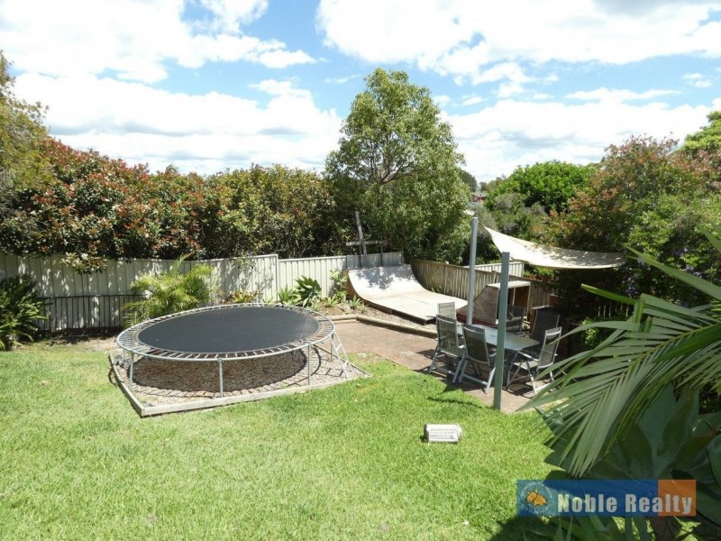 3 Lake Vista Crescent, Forster NSW 2428