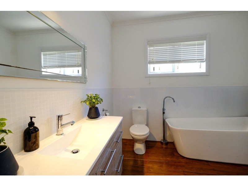 35 Helen Street, Forster NSW 2428