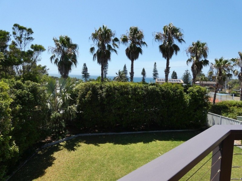 49 Anniversary Drive, Diamond Beach NSW 2430