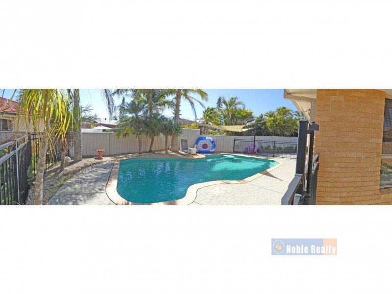 5 Paruna Court, Forster NSW 2428