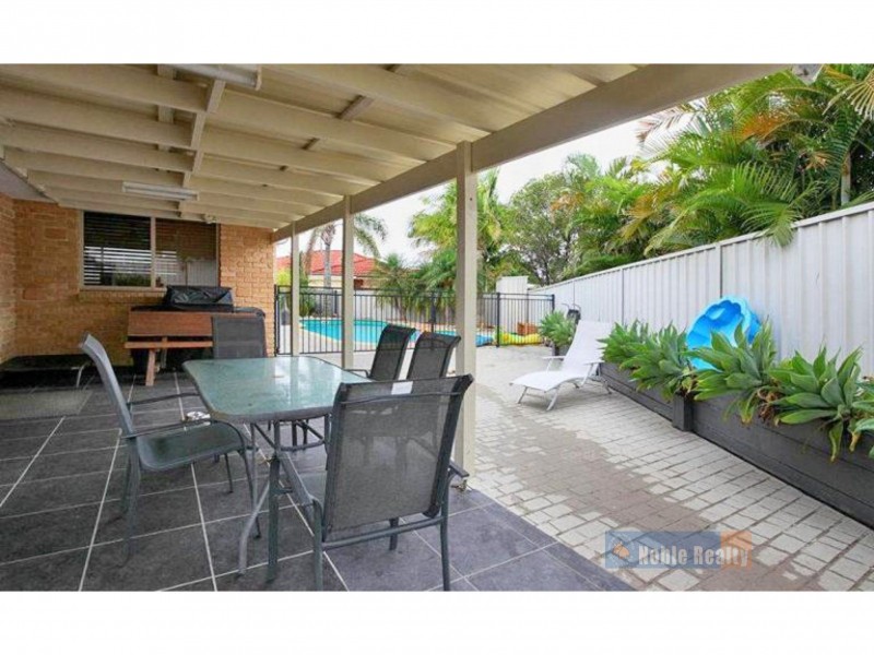 5 Paruna Court, Forster NSW 2428