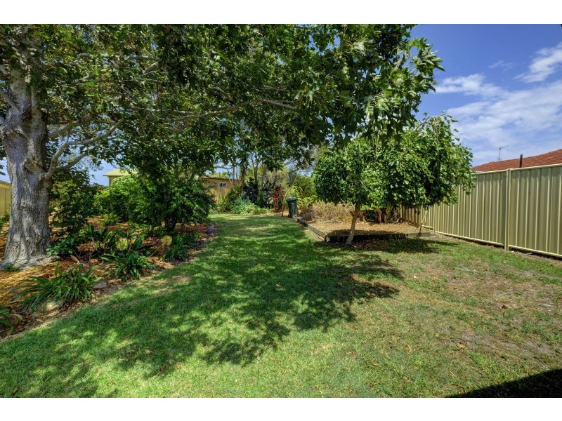 4 Skye Crescent, Forster NSW 2428
