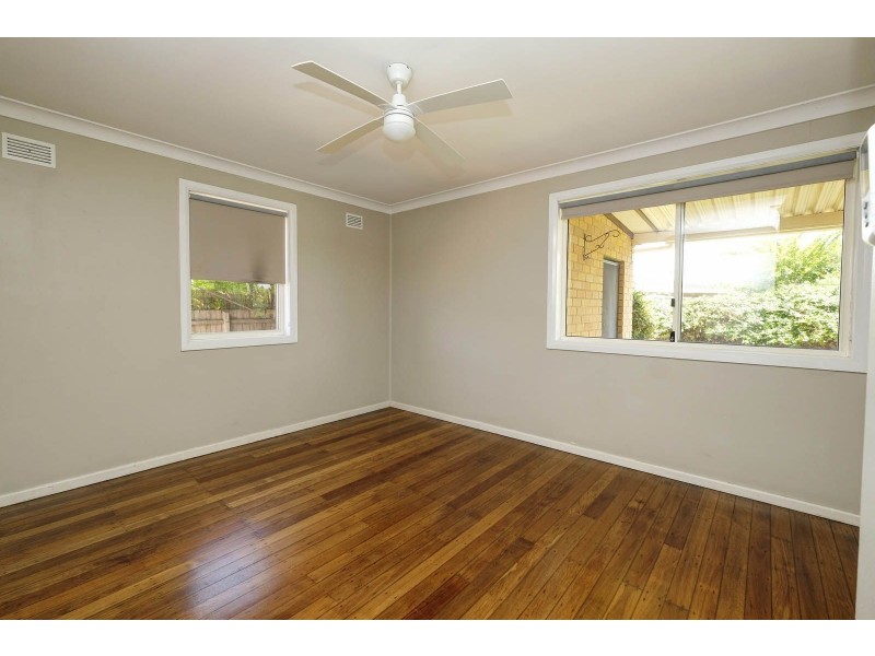 4 Skye Crescent, Forster NSW 2428