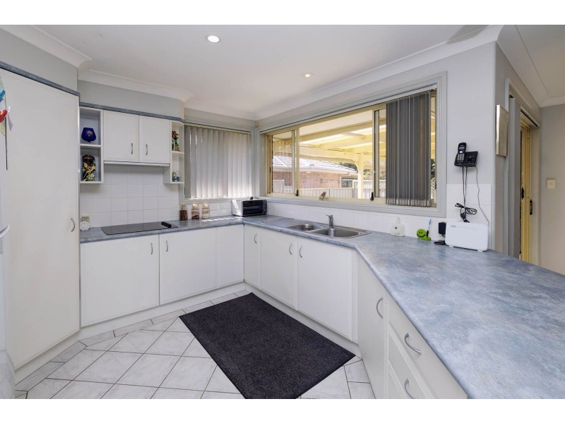 2/24 Livistona Drive, Forster NSW 2428