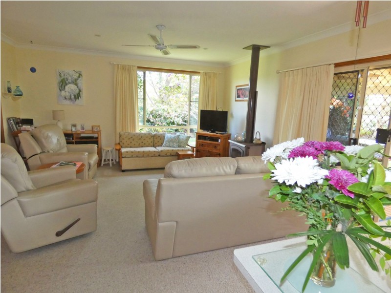 9 Burke Close, Forster NSW 2428