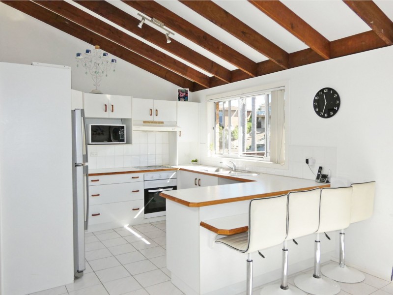 176 Kularoo Drive, Forster NSW 2428