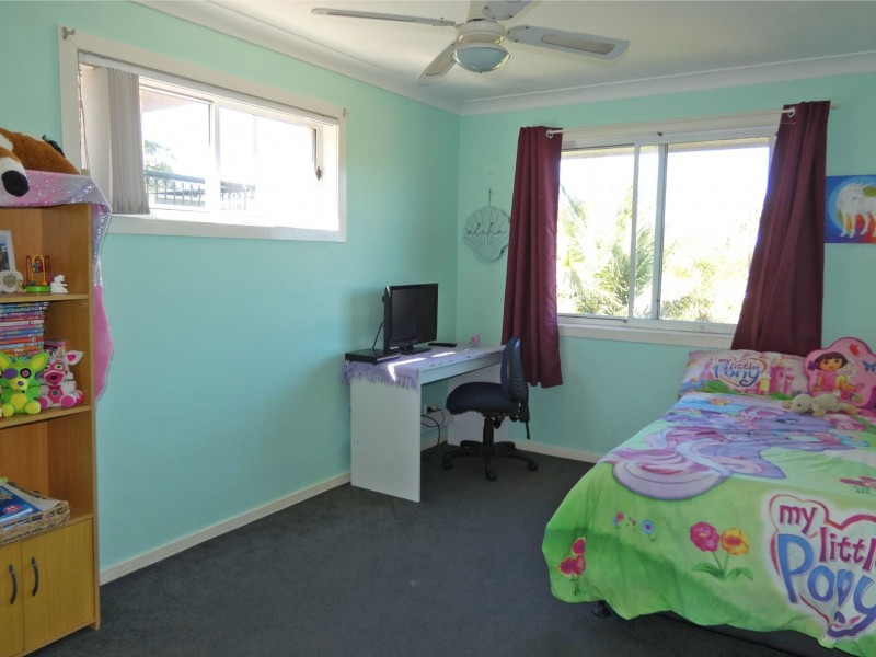 176 Kularoo Drive, Forster NSW 2428
