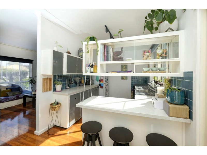 9 Robert Street, Forster NSW 2428