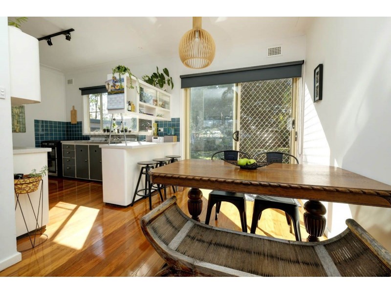 9 Robert Street, Forster NSW 2428