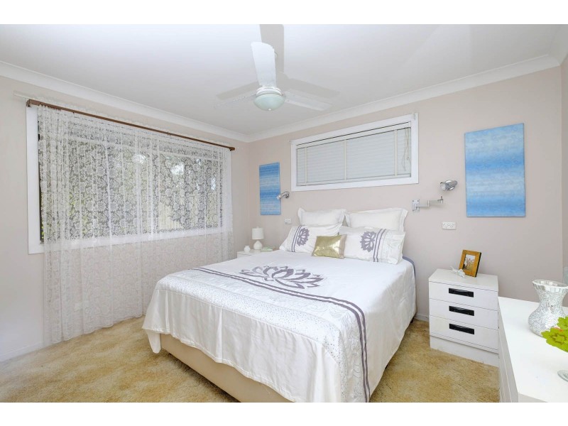 174 The Lakes Way, Forster NSW 2428