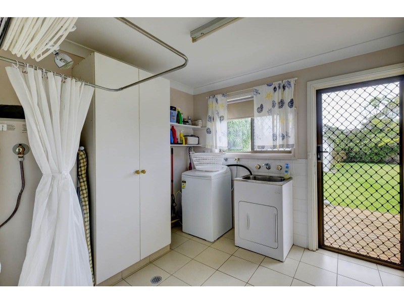 174 The Lakes Way, Forster NSW 2428