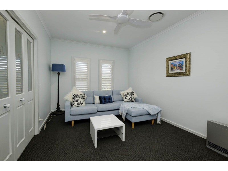 3 Caryota Place, Forster NSW 2428