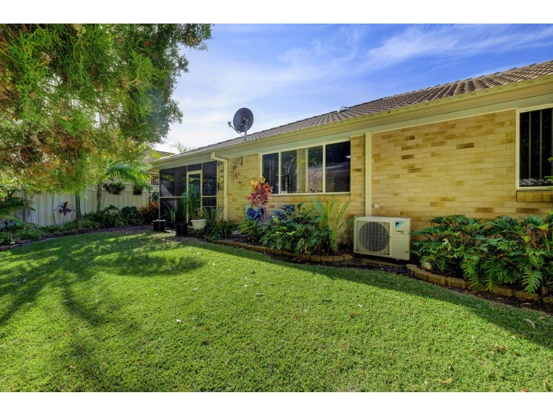 13 Benara Crescent, Forster NSW 2428