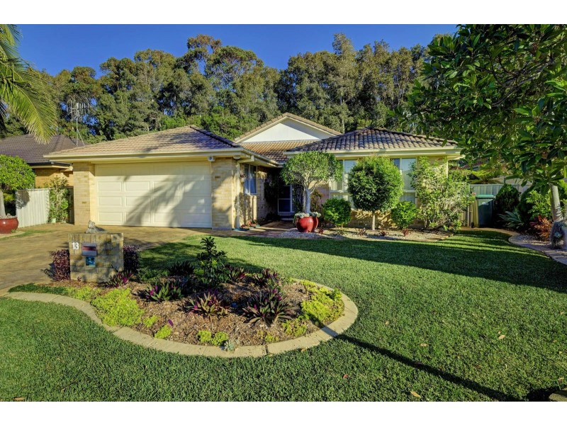13 Benara Crescent, Forster NSW 2428