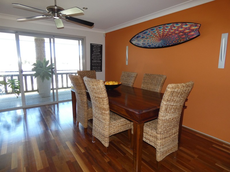 180 Kularoo Drive, Forster NSW 2428
