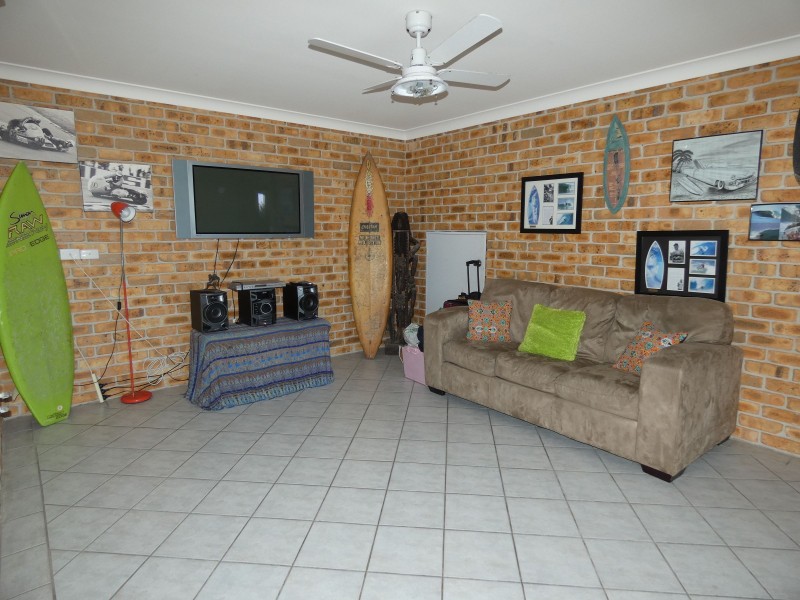 180 Kularoo Drive, Forster NSW 2428