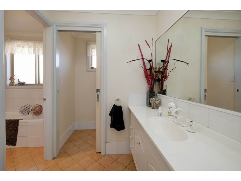 6 Serrata Court, Tuncurry NSW 2428
