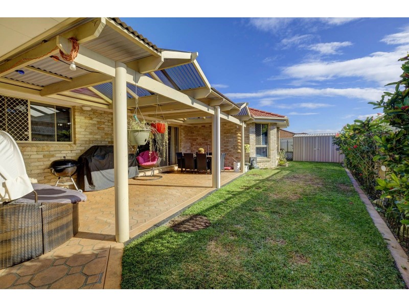 6 Serrata Court, Tuncurry NSW 2428