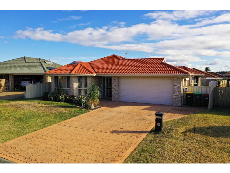 6 Serrata Court, Tuncurry NSW 2428