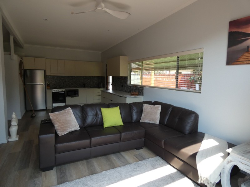 20 Pacific Parade, Tuncurry NSW 2428