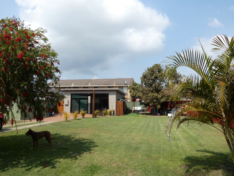 20 Pacific Parade, Tuncurry NSW 2428