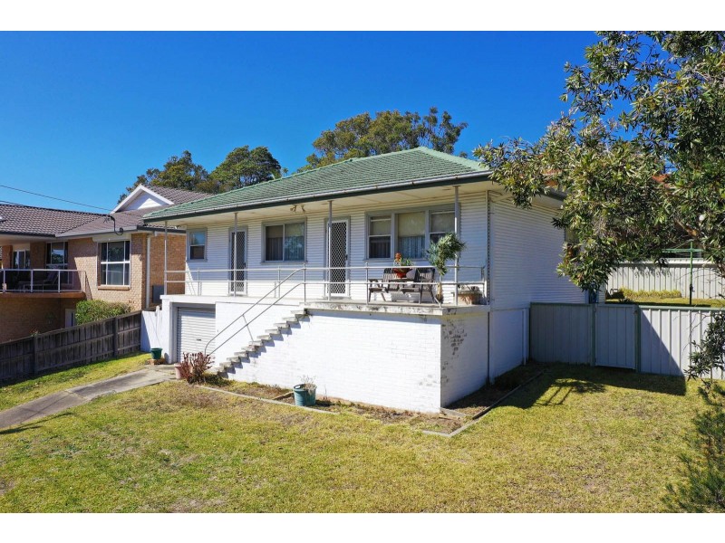 72 Strand Street, Forster NSW 2428