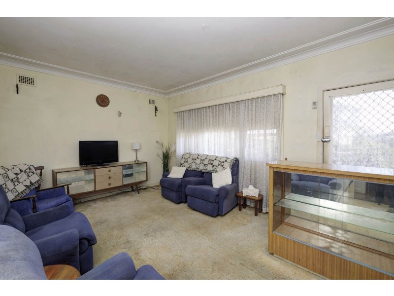 72 Strand Street, Forster NSW 2428