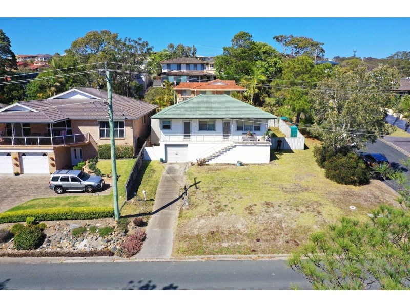 72 Strand Street, Forster NSW 2428