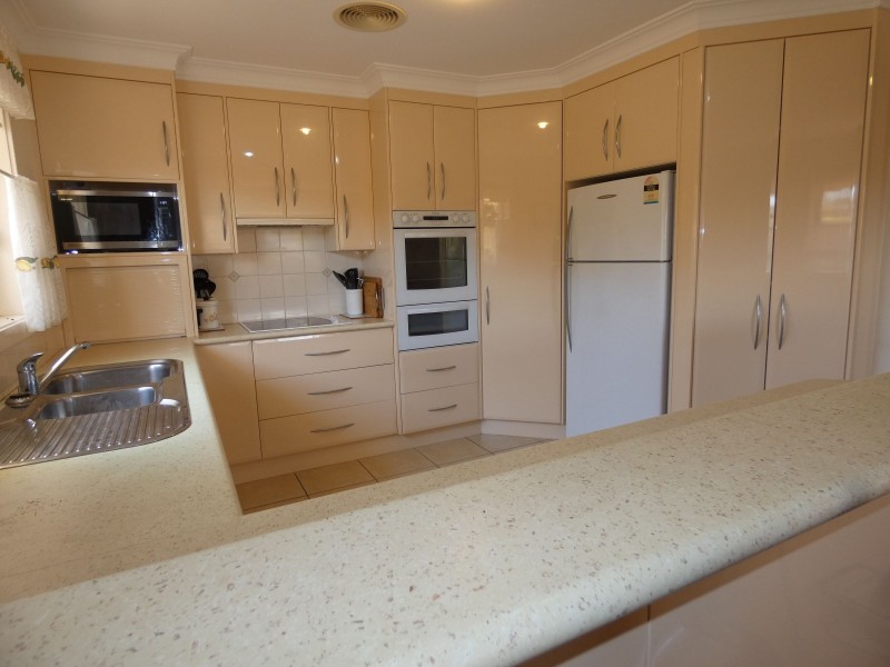 5 Hakea Place, Tuncurry NSW 2428