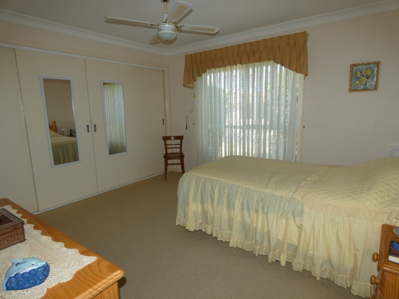 5 Hakea Place, Tuncurry NSW 2428