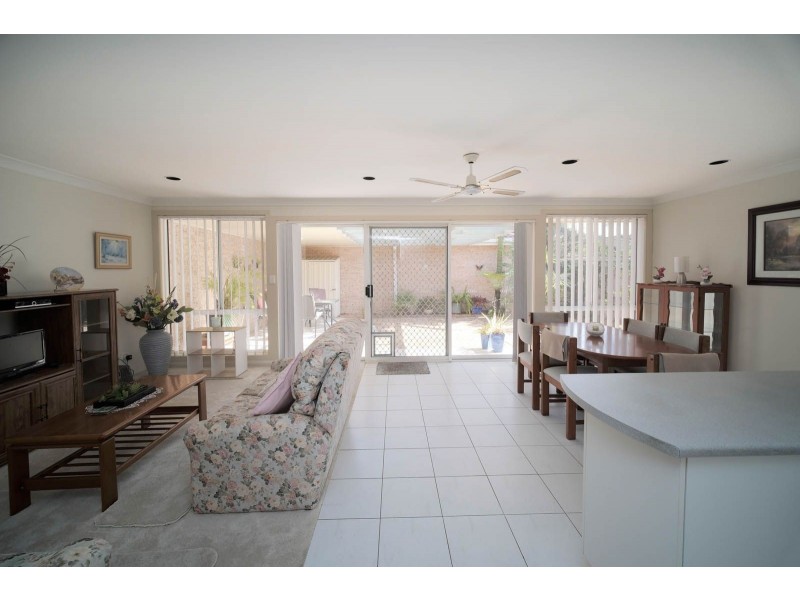 1/34 Kenrose Street, Forster NSW 2428