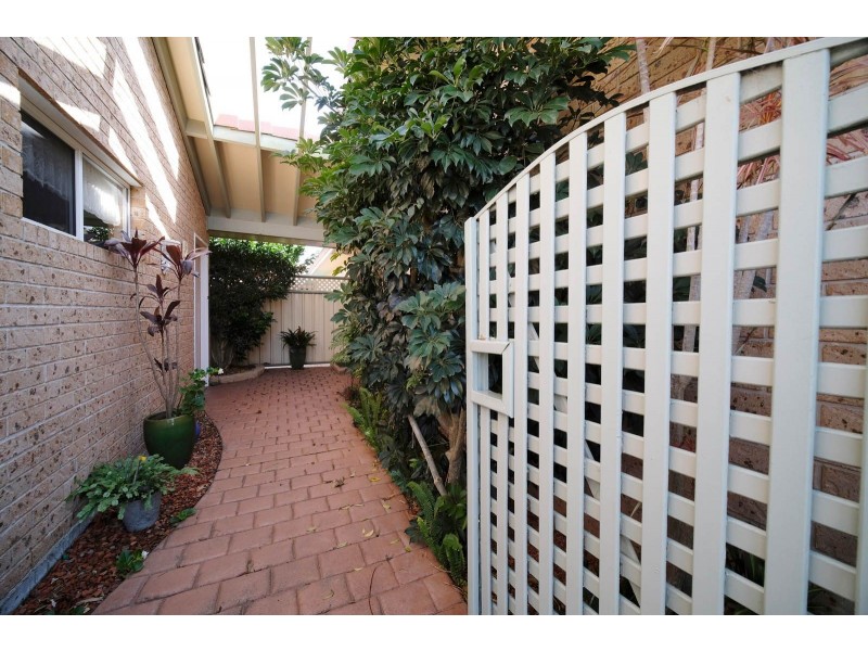 1/34 Kenrose Street, Forster NSW 2428